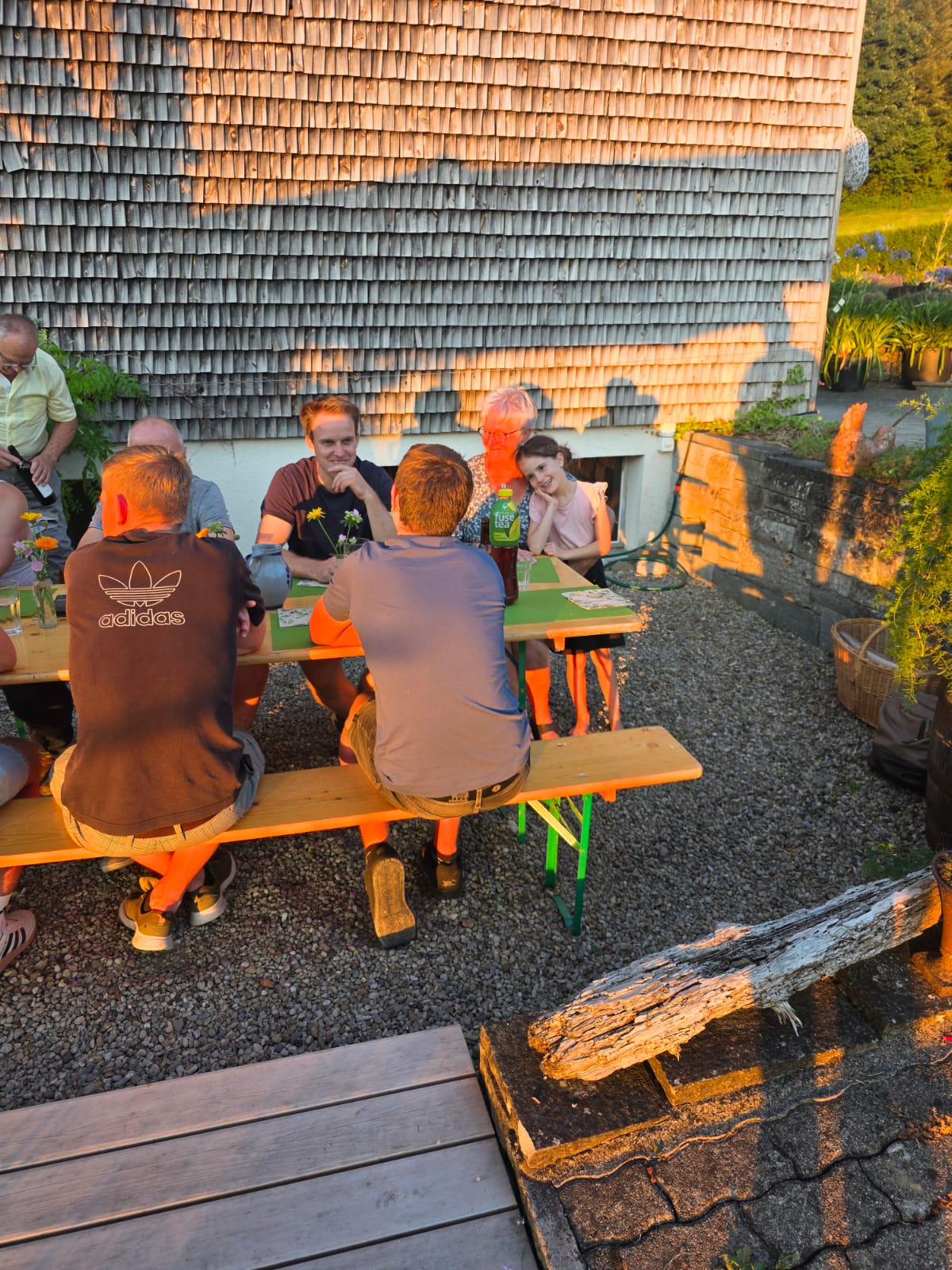 Team Roth baueninholz beim Grillabend